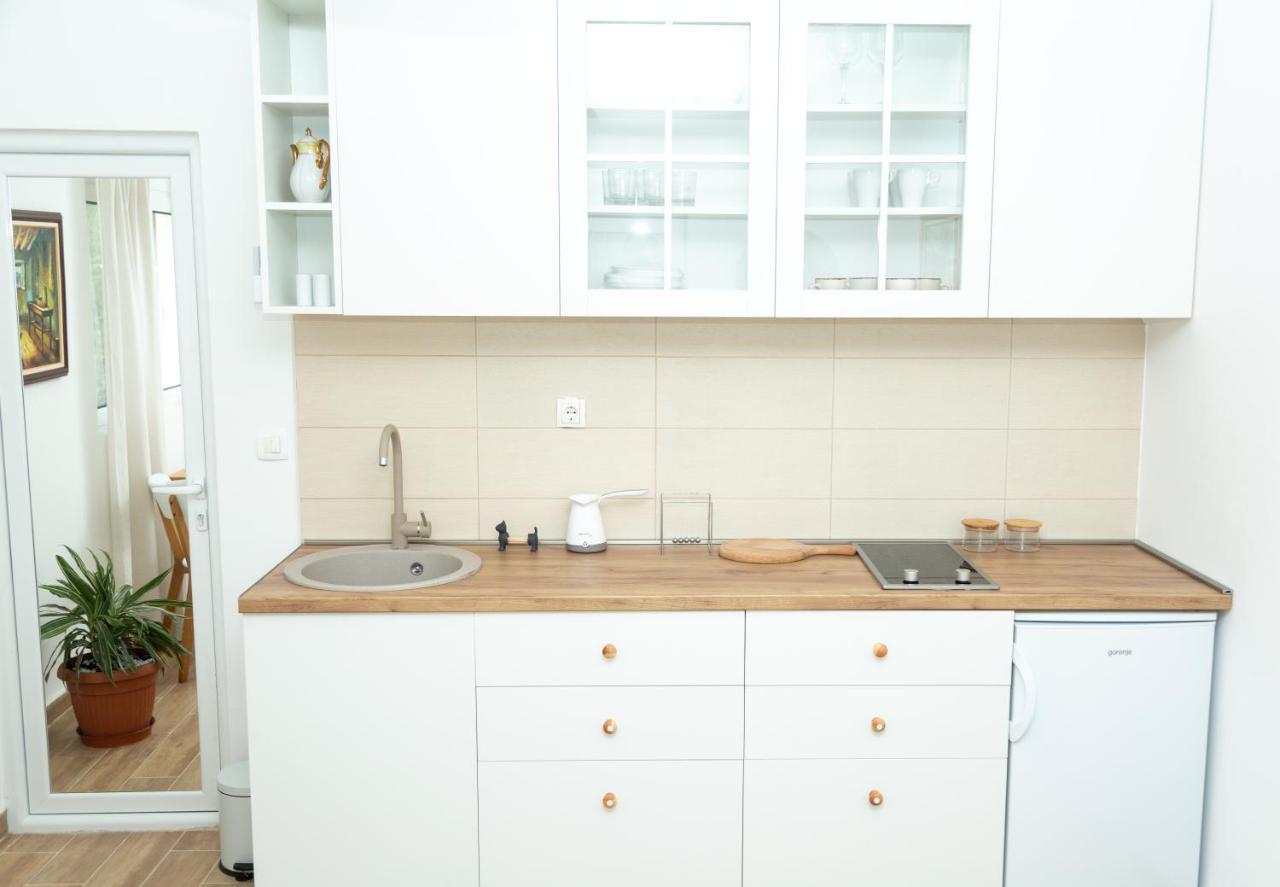 Plamenatz Studio Apartments 비르파자르 외부 사진